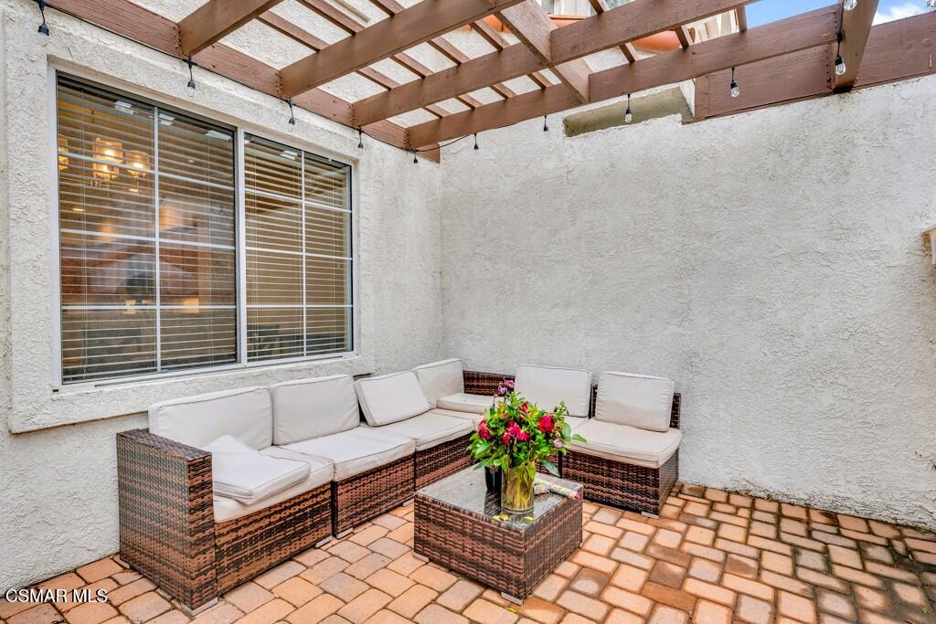 237 Camino Toluca