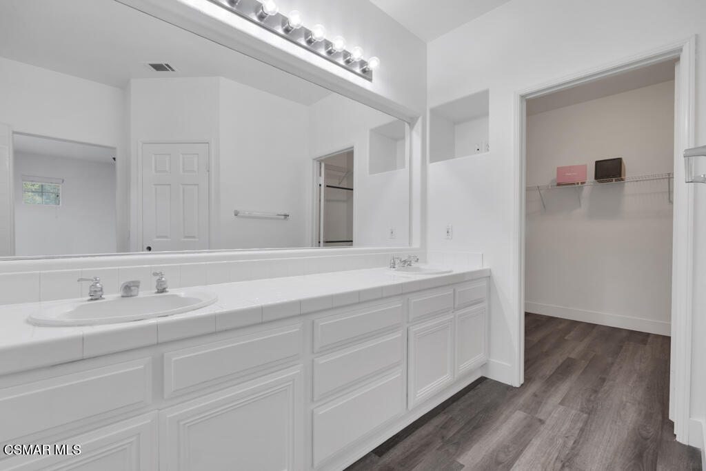 237 Camino Toluca