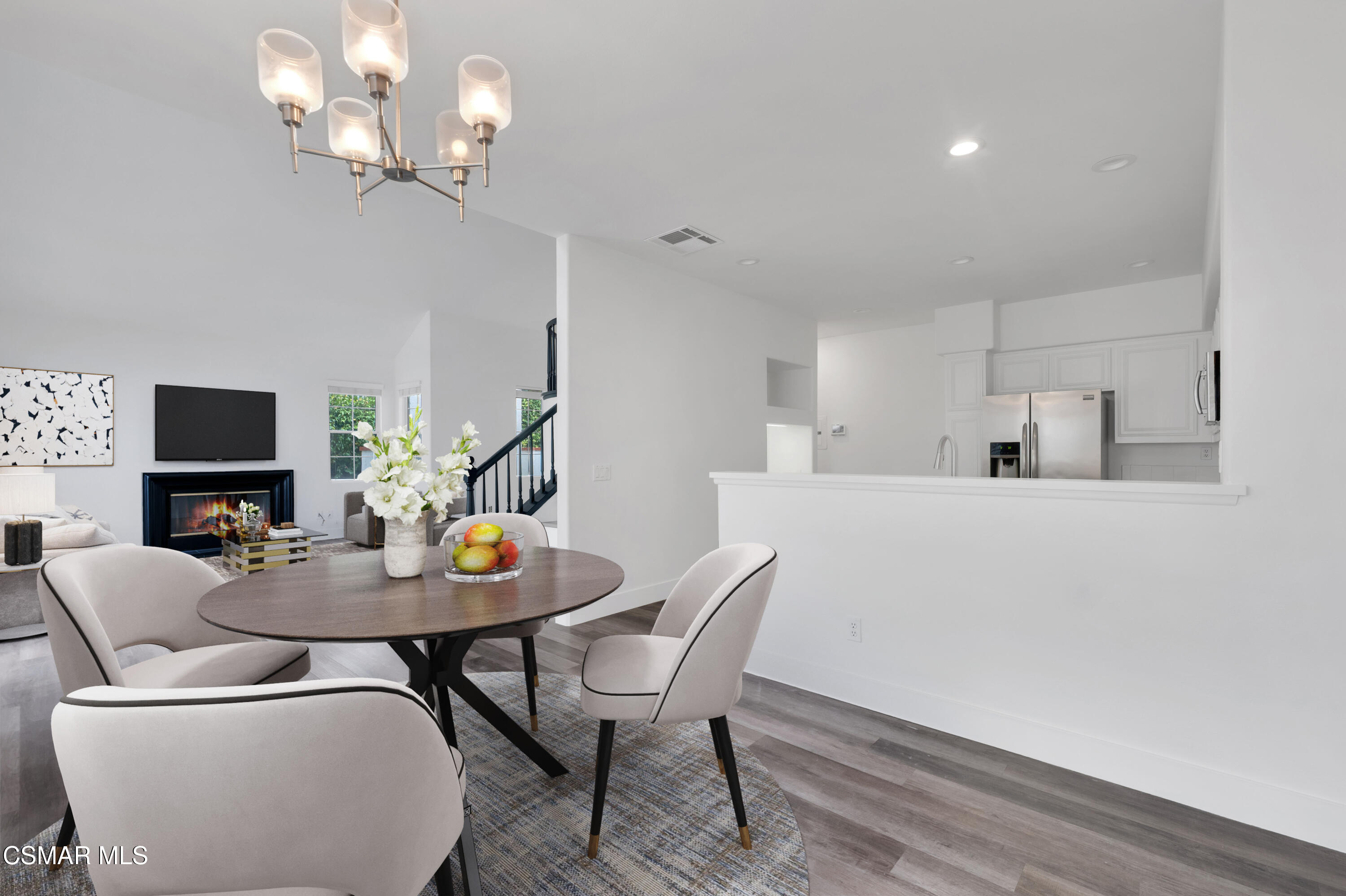 237 Camino Toluca