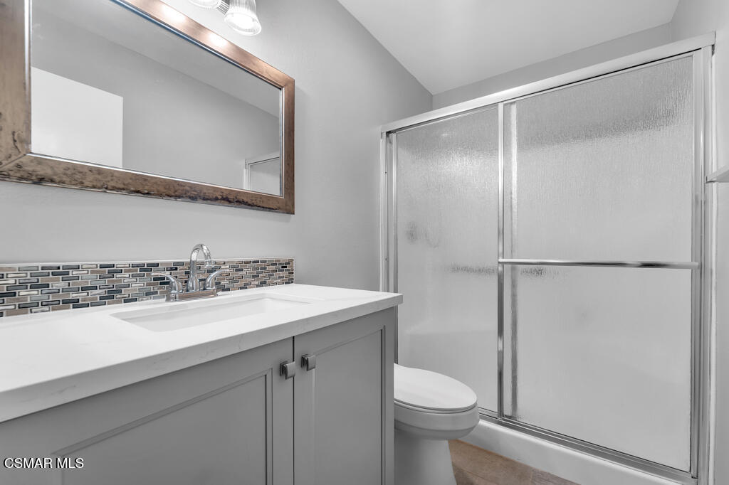 2718 Wendy Place