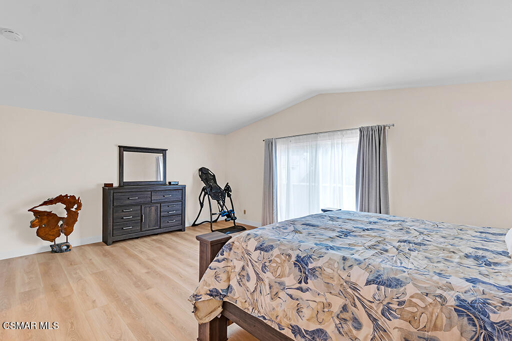 3810 Calle Clara Vista