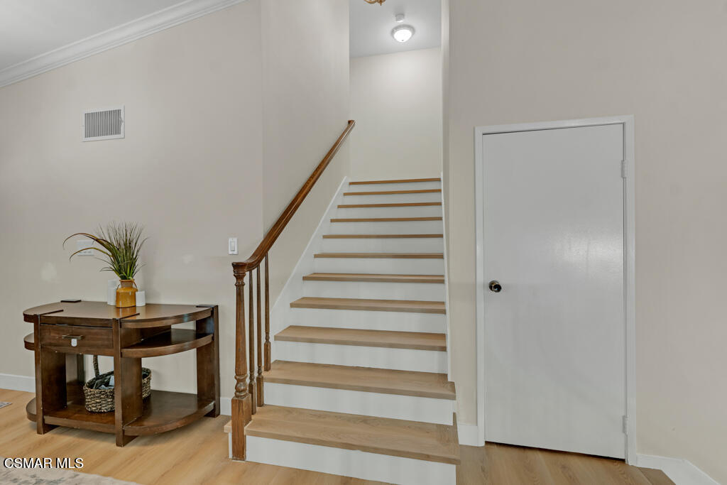 3810 Calle Clara Vista