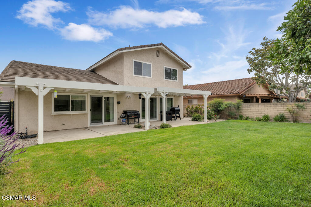 3810 Calle Clara Vista