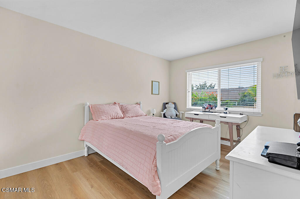 3810 Calle Clara Vista