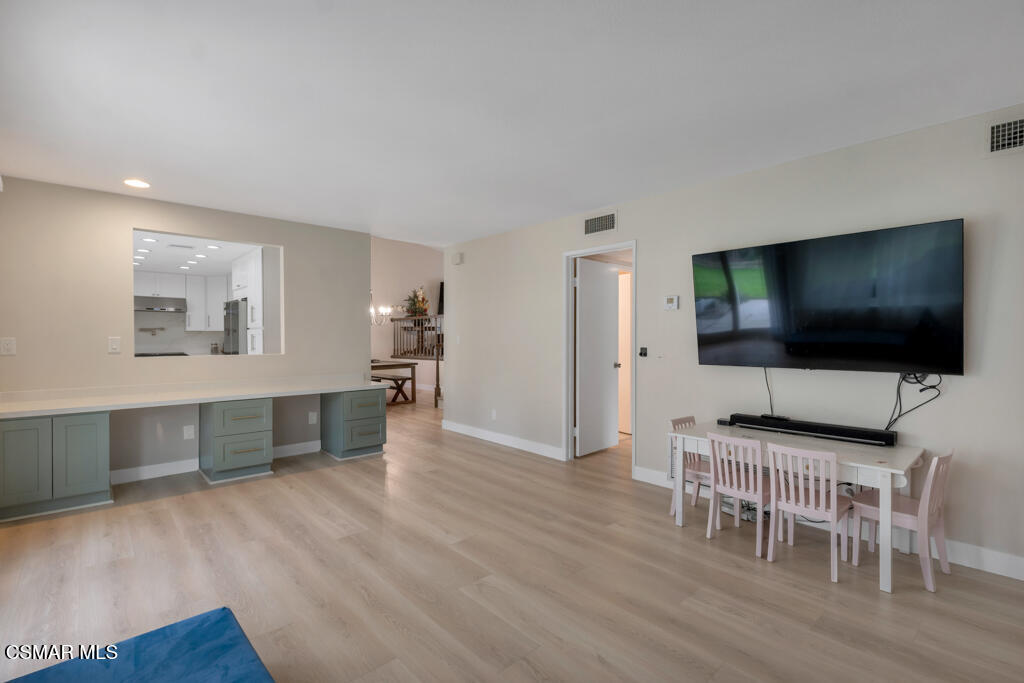 3810 Calle Clara Vista