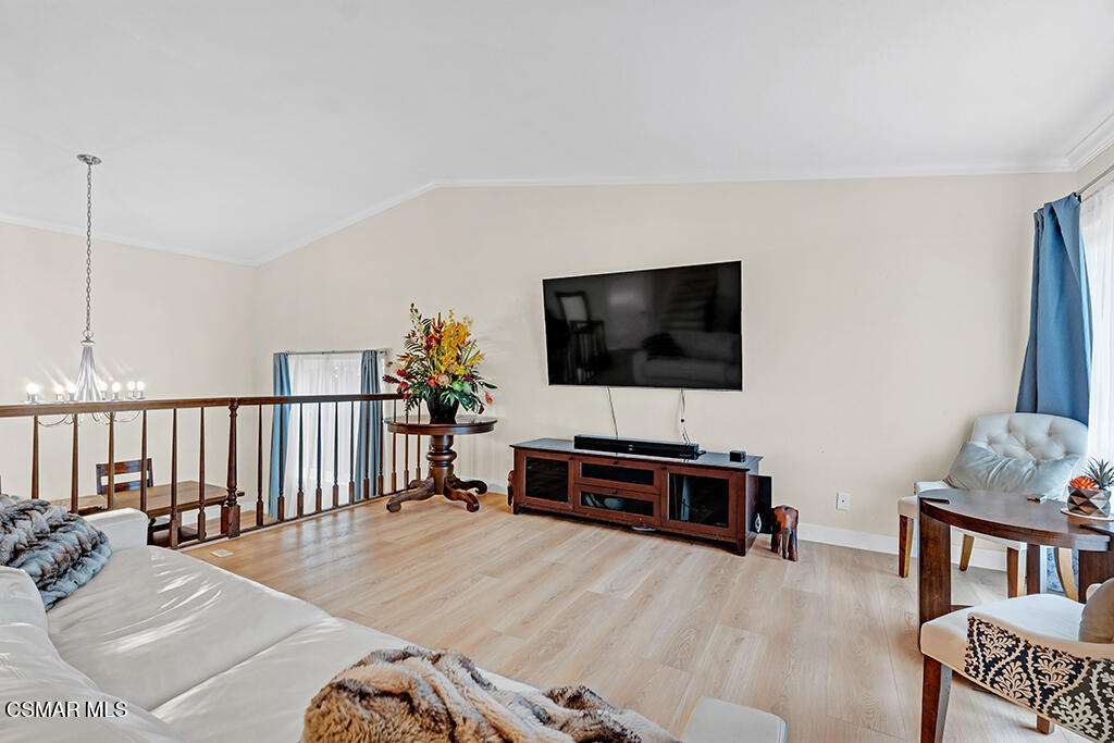 3810 Calle Clara Vista