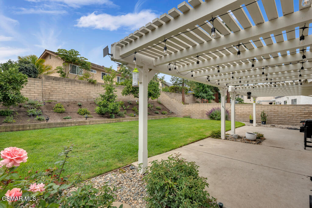 3810 Calle Clara Vista