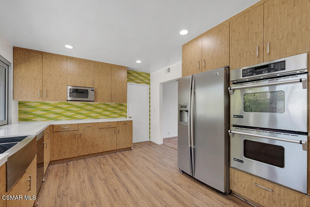 1558 Norwich Avenue, Thousand Oaks