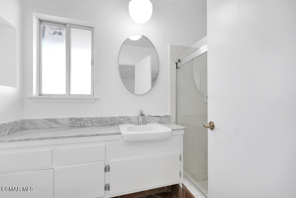 1558 Norwich Avenue, Thousand Oaks