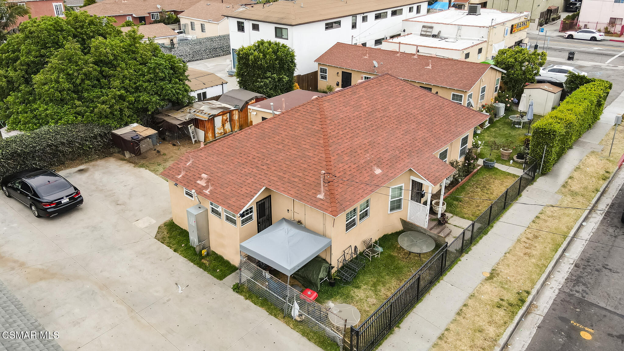 10333 S Inglewood Avenue, Inglewood