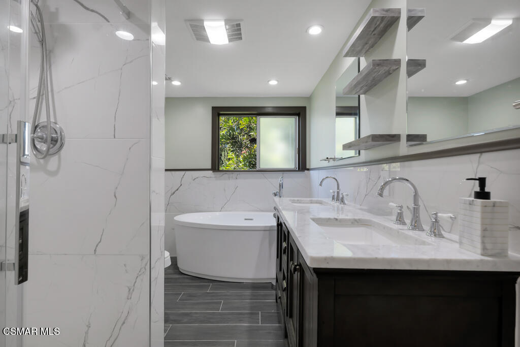 170 Spanish Moss Place, Camarillo