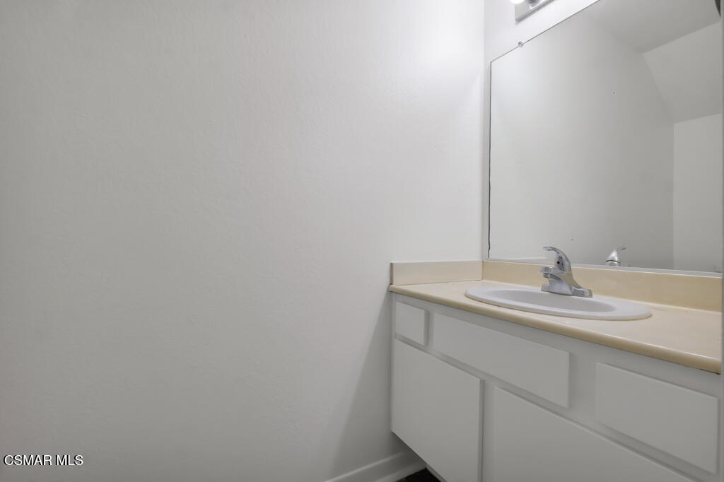 170 Spanish Moss Place, Camarillo