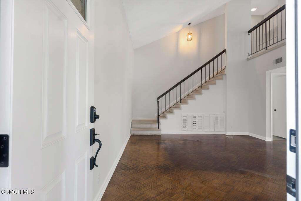 170 Spanish Moss Place, Camarillo