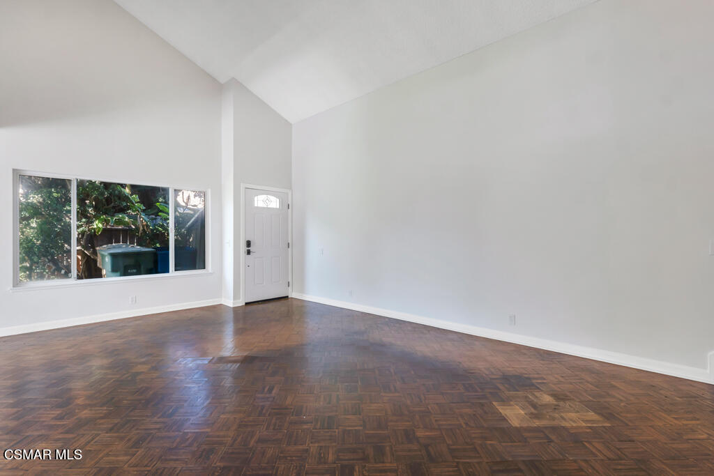 170 Spanish Moss Place, Camarillo