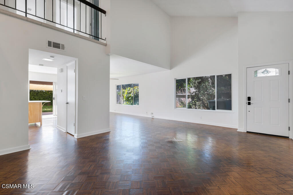 170 Spanish Moss Place, Camarillo