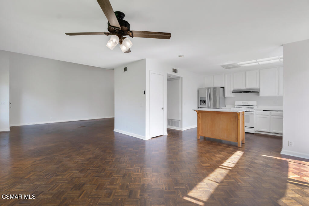 170 Spanish Moss Place, Camarillo