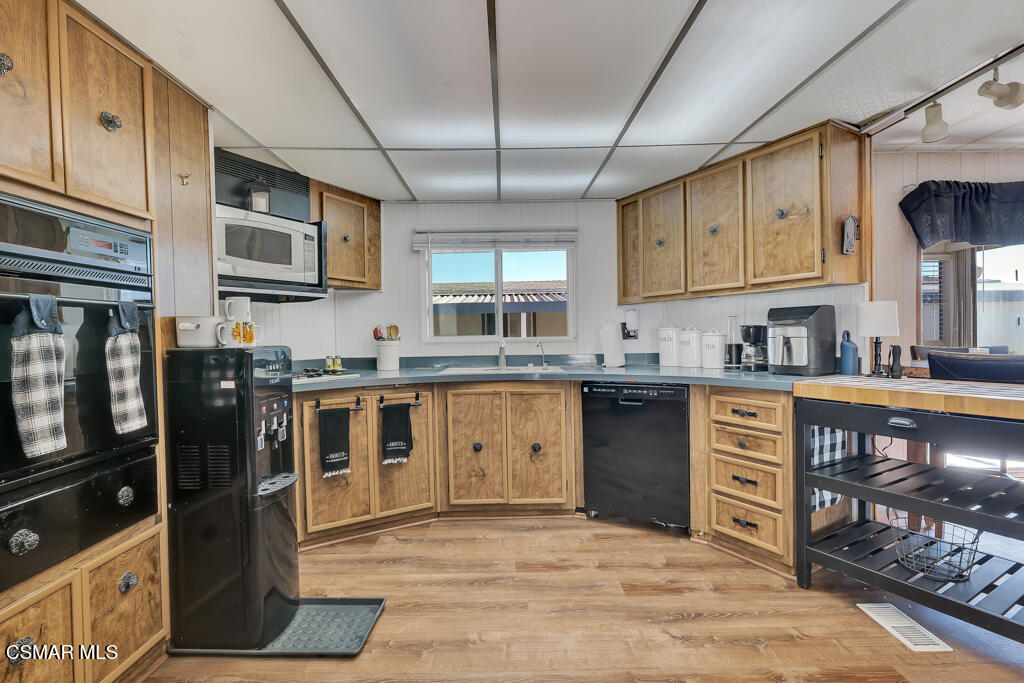 92 Poinsettia Gardens Drive