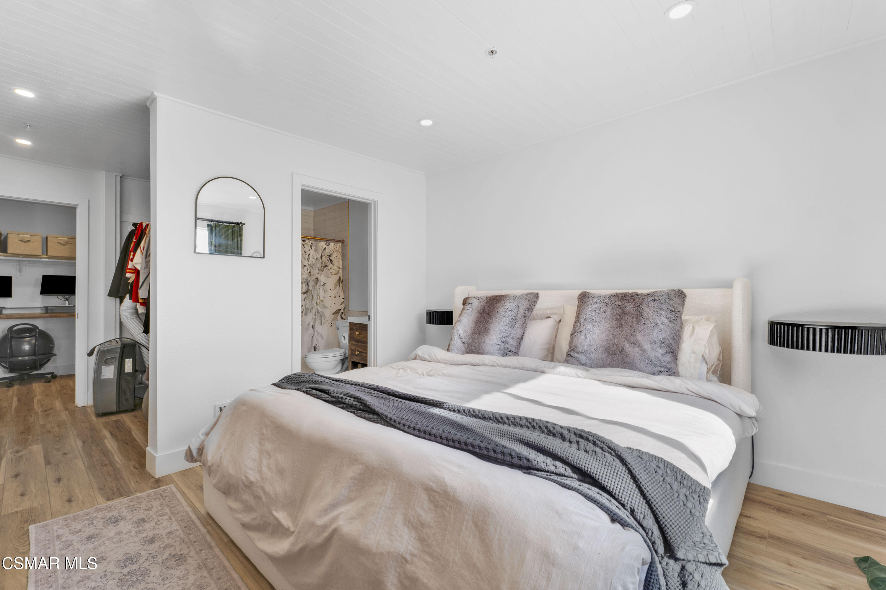 2713 Antonio Drive, 210