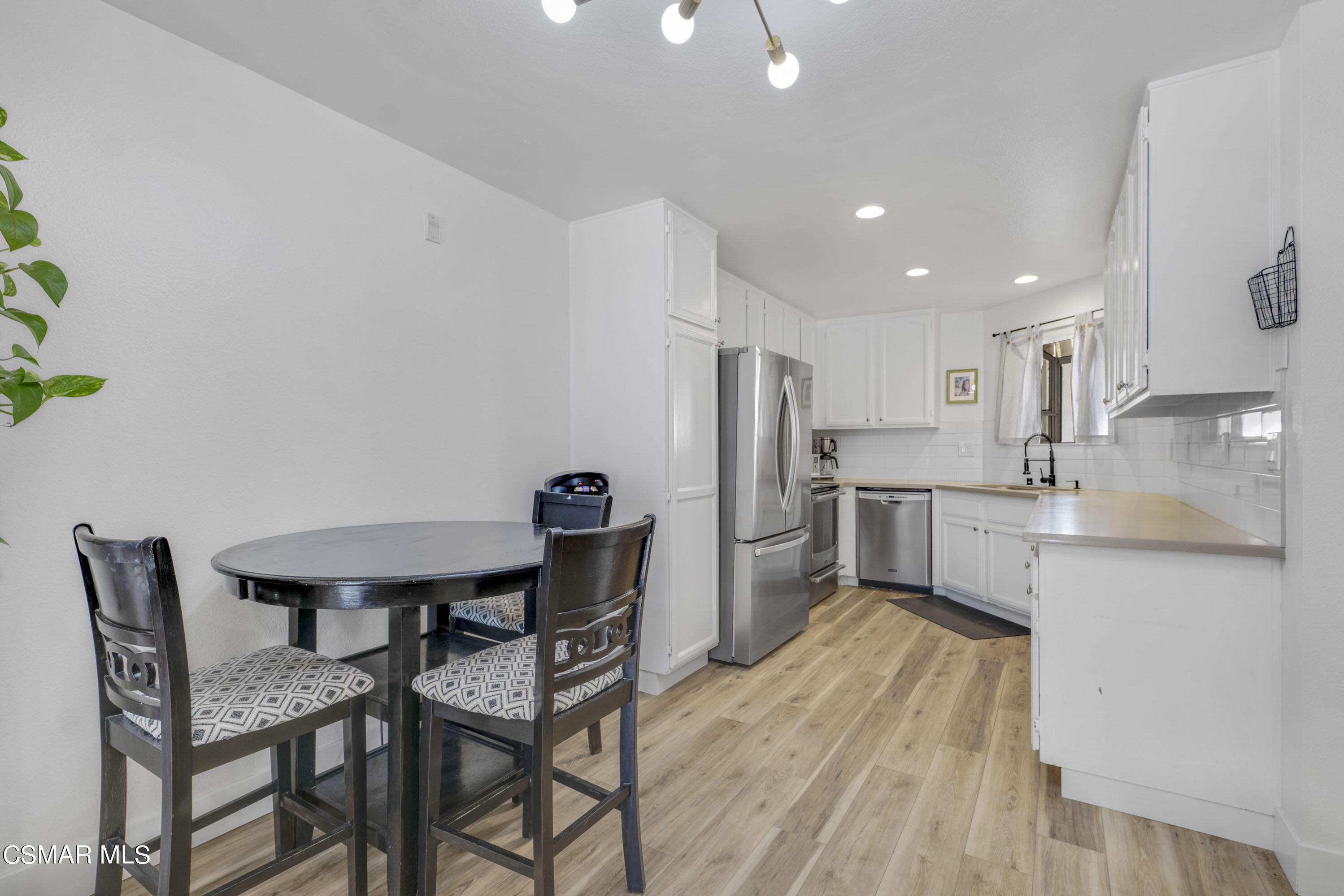 2713 Antonio Drive, 210