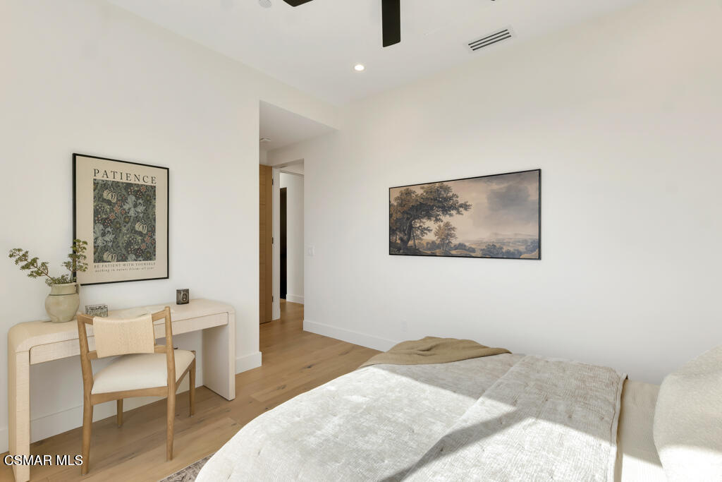 679 Adirondack Avenue