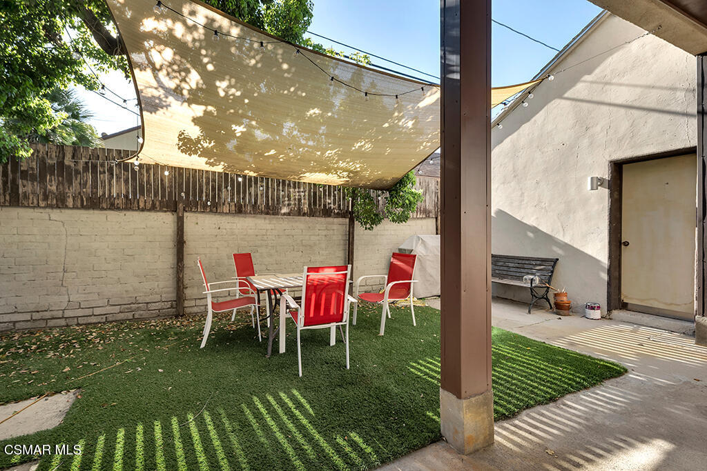 625 N Niagara Street