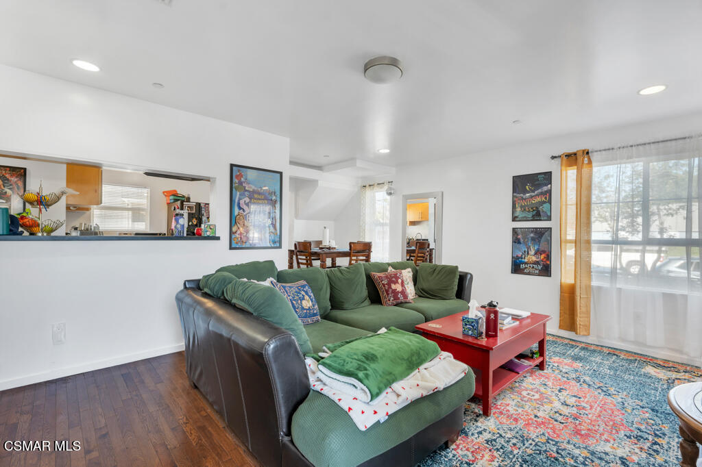 625 N Niagara Street