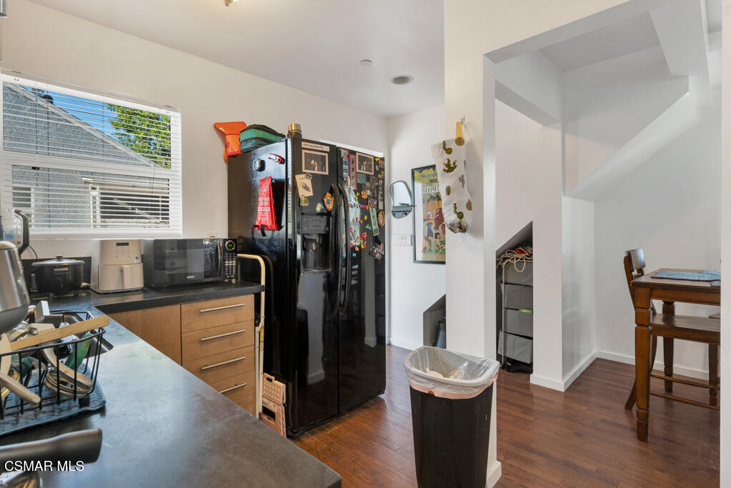 625 N Niagara Street