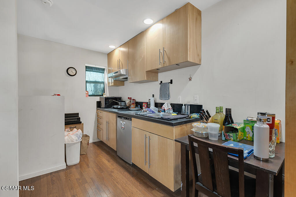 625 N Niagara Street