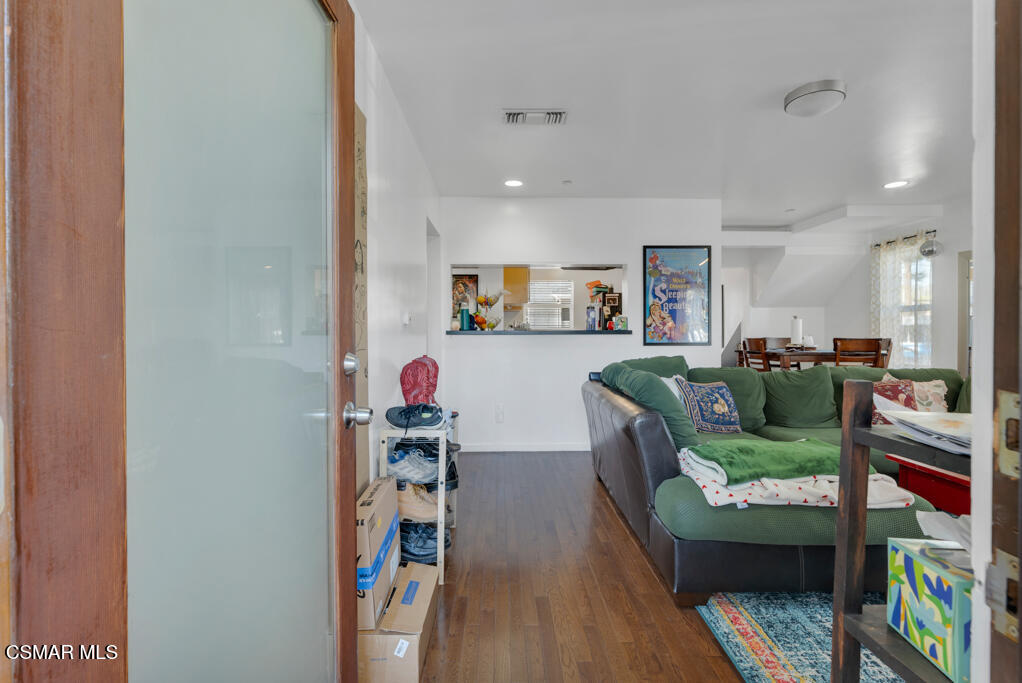 625 N Niagara Street