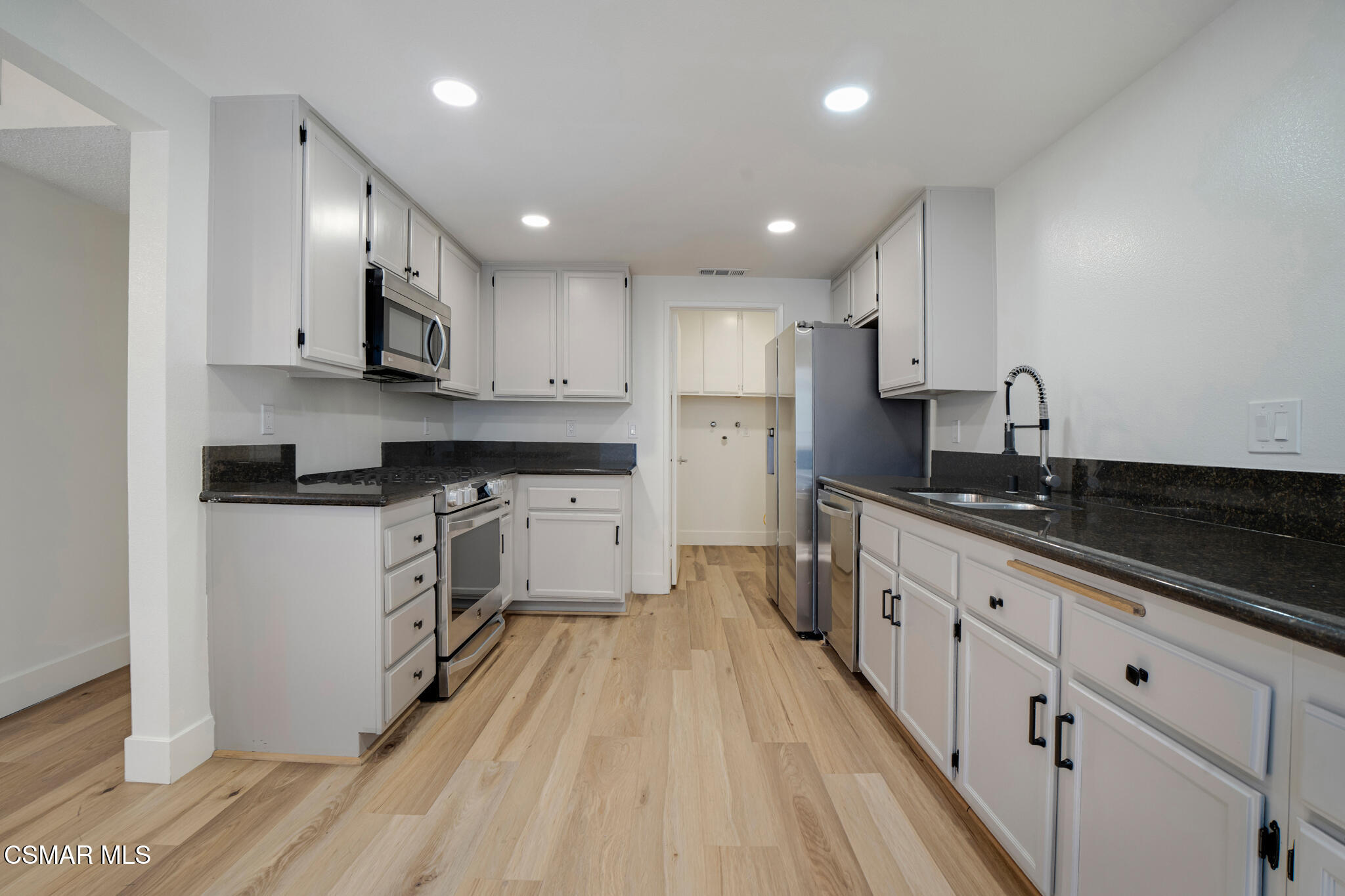 974 Quarterhorse Lane