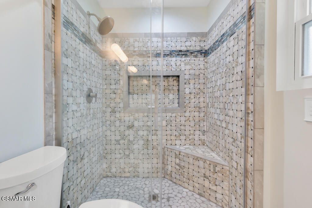 1443 Briarglen Avenue