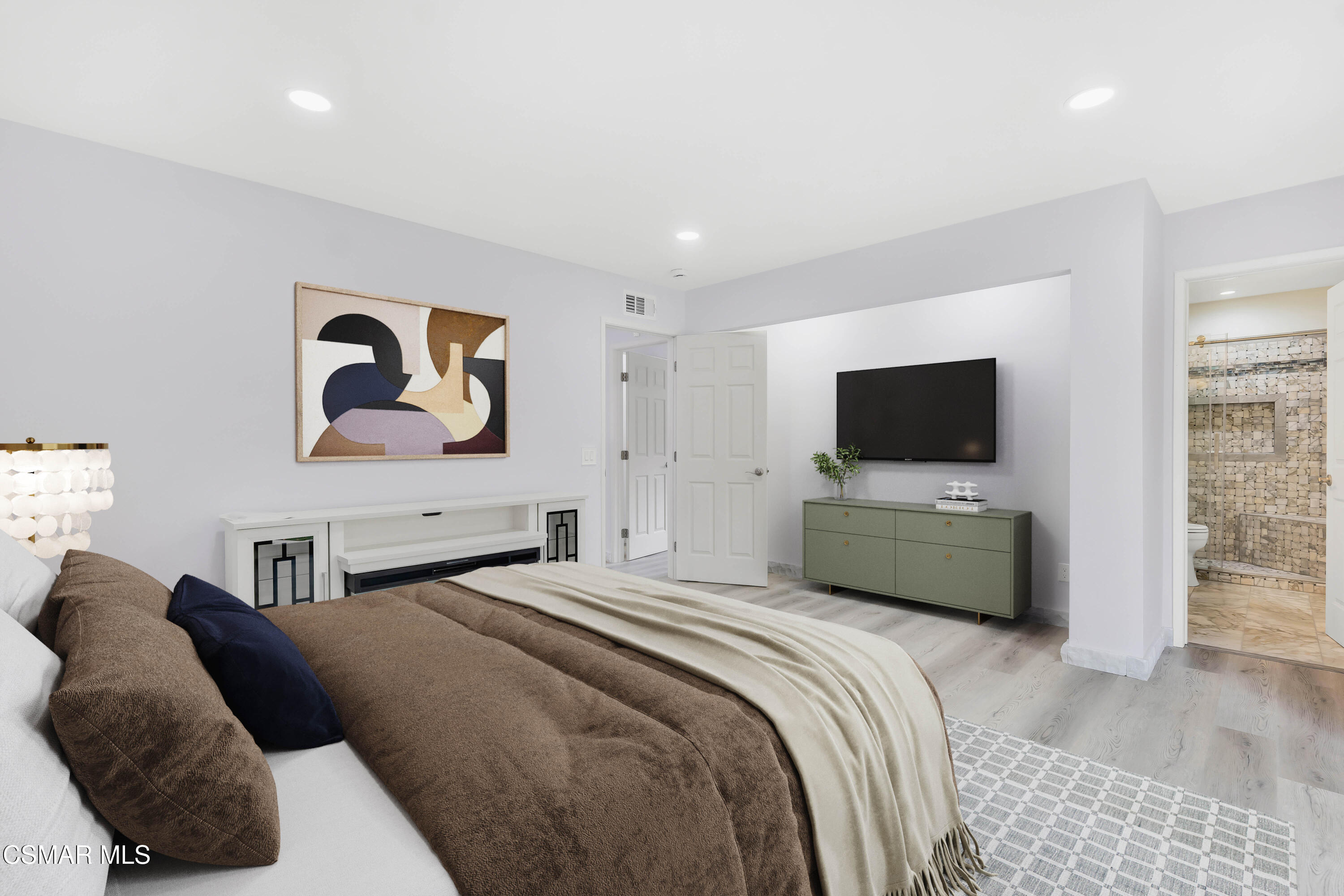 1443 Briarglen Avenue