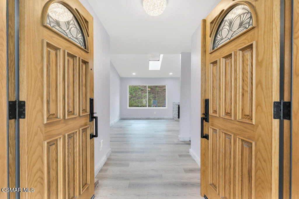 1443 Briarglen Avenue