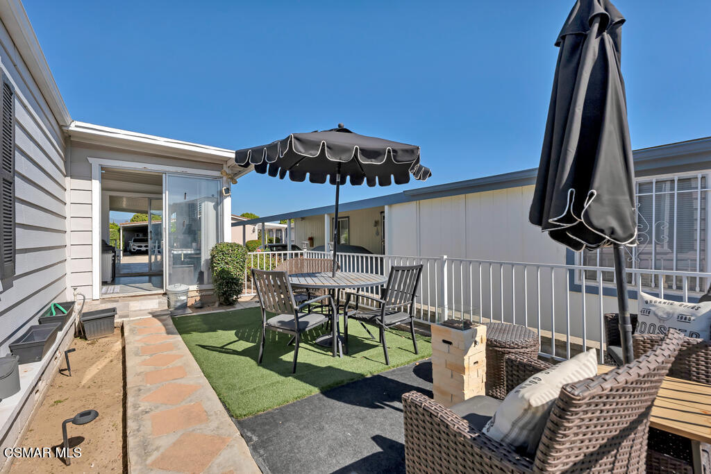 92 Poinsettia Gardens Drive