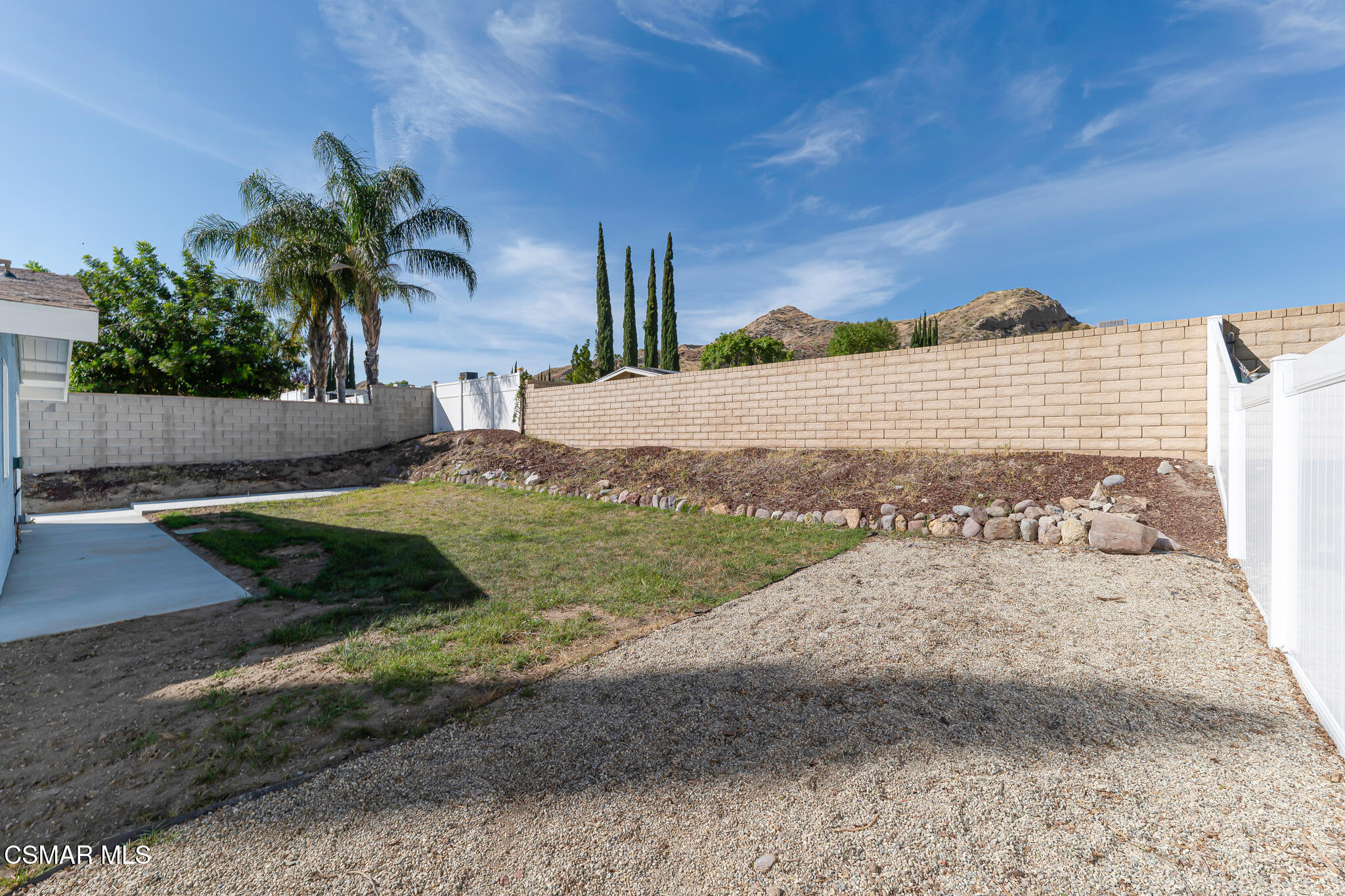 14913 Daffodil Avenue