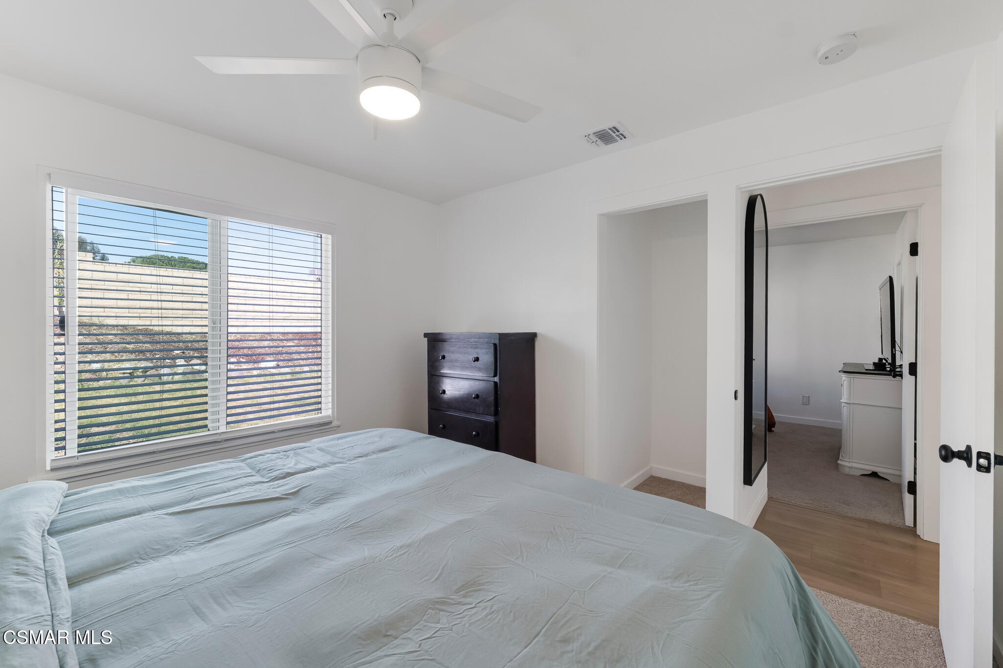 14913 Daffodil Avenue