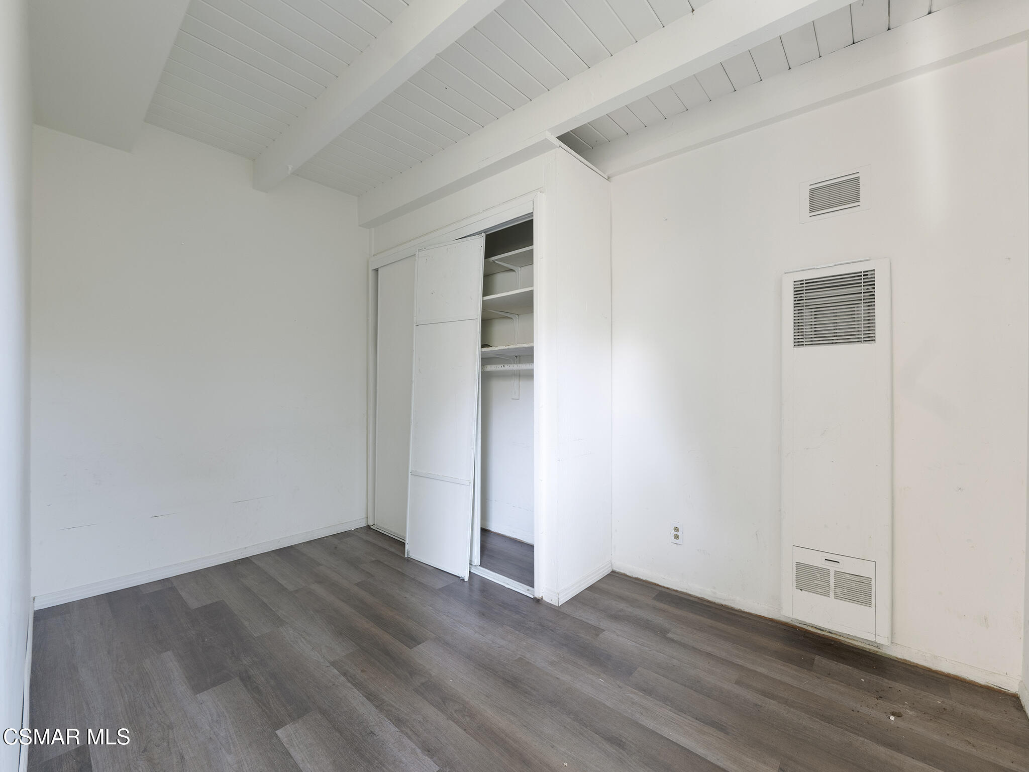 13500 Strathern Street