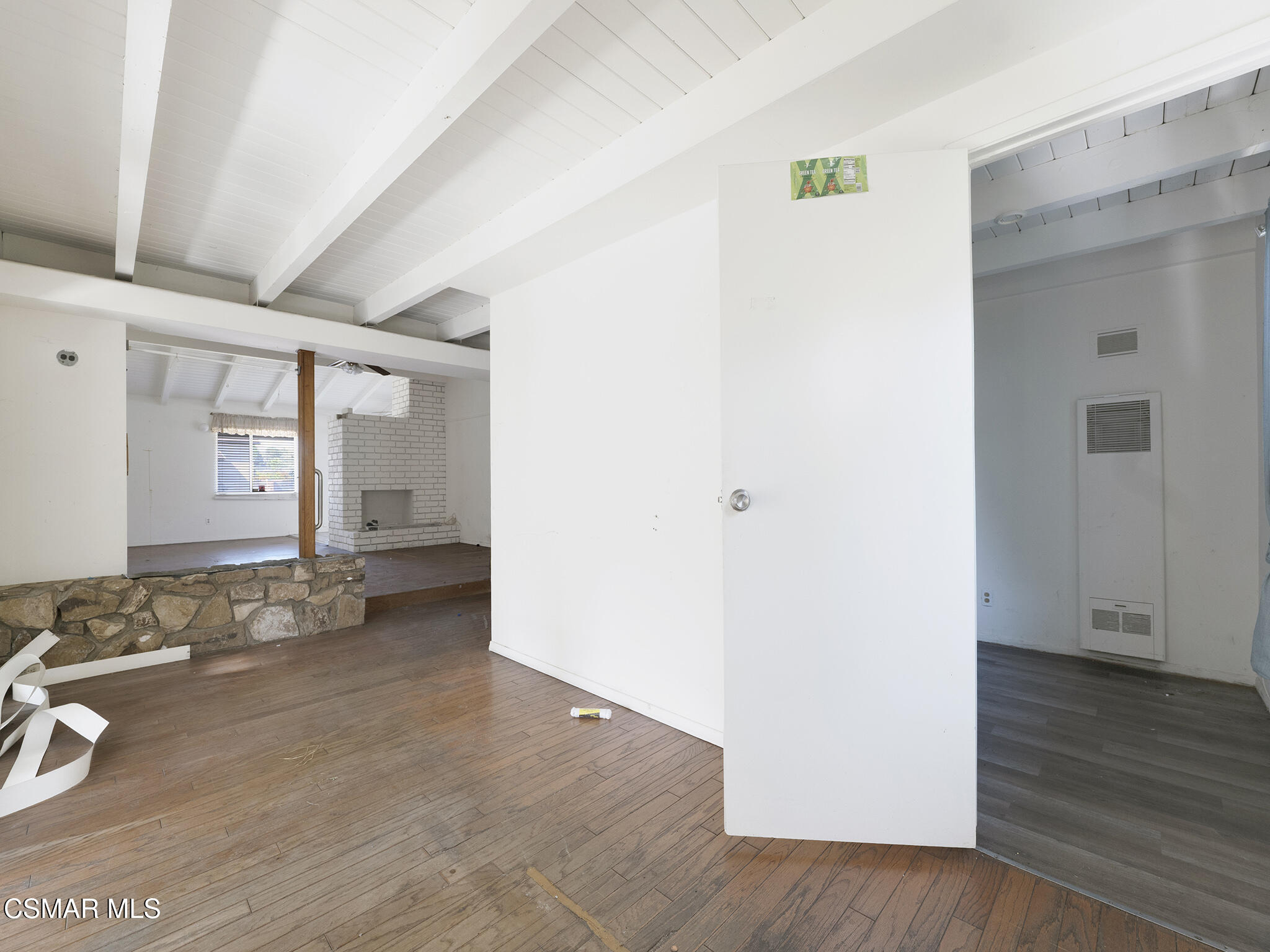 13500 Strathern Street