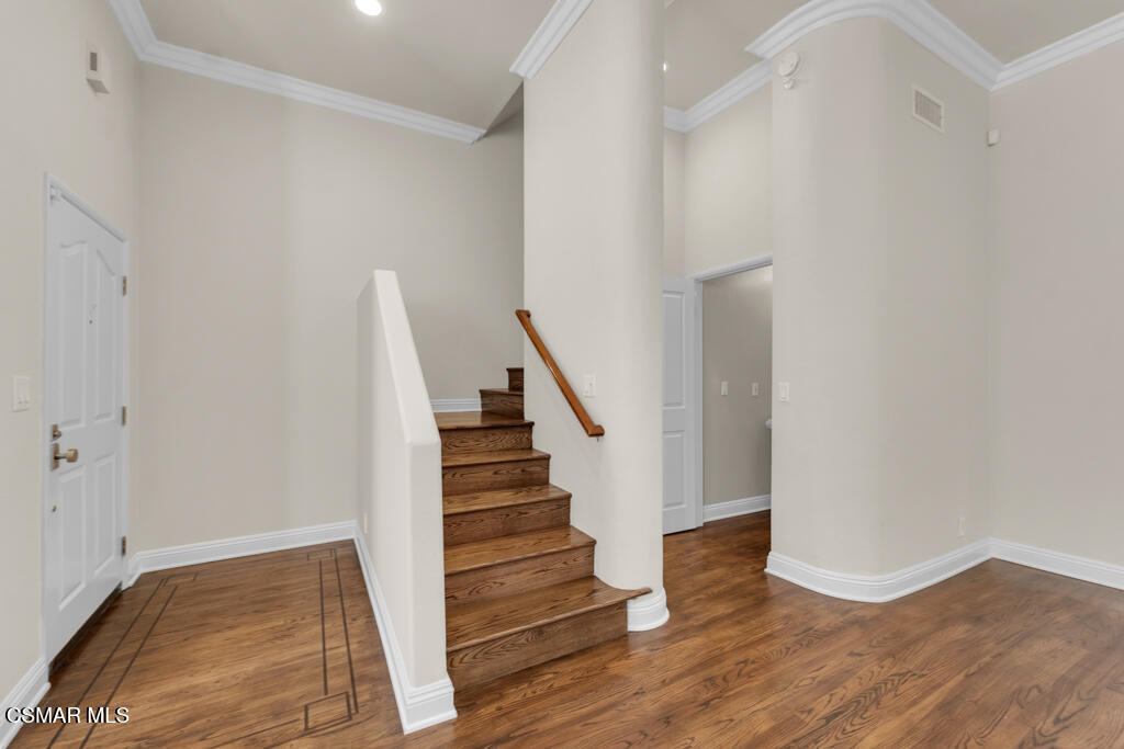 14234 Dickens Street, 3