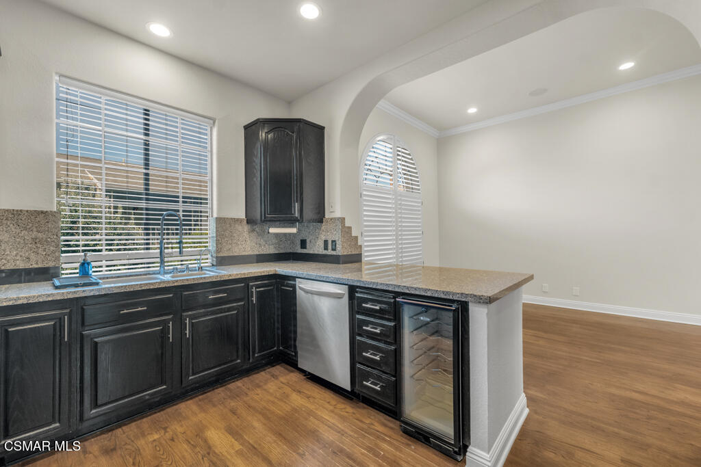 14234 Dickens Street, 3