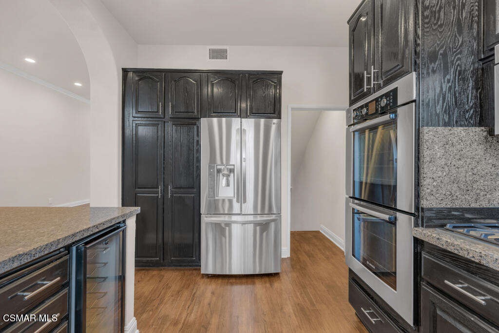 14234 Dickens Street, 3
