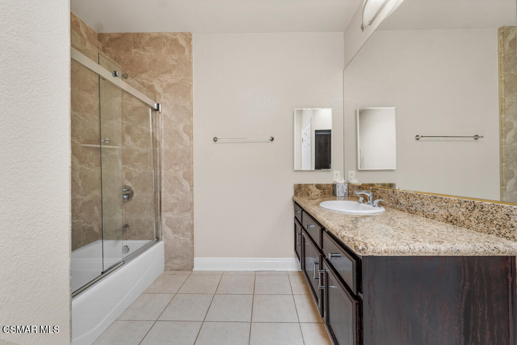 14234 Dickens Street, 3