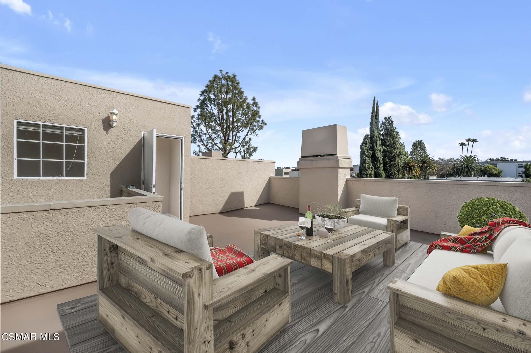 14234 Dickens Street, 3