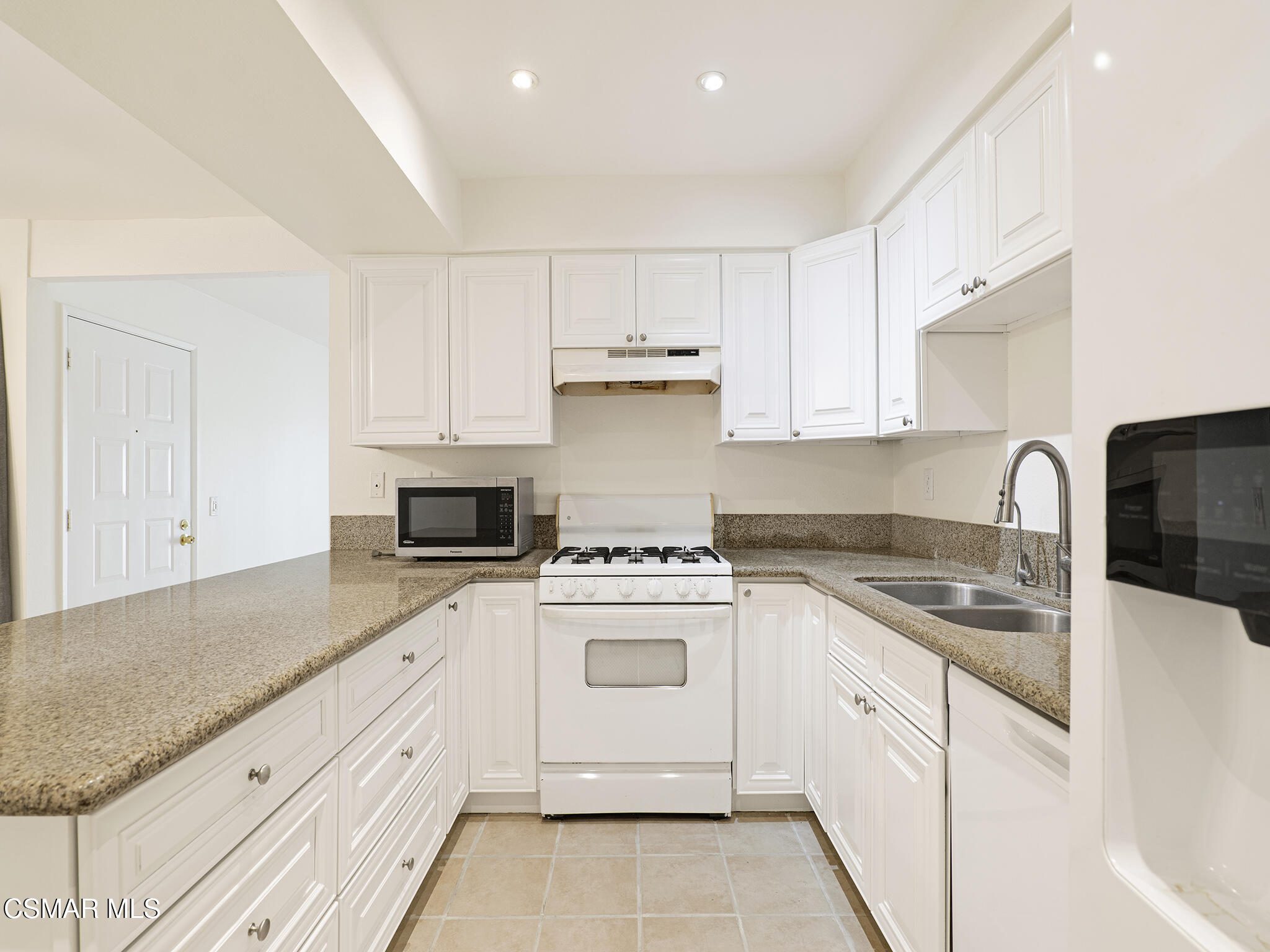 15242 Campus Park Drive, E