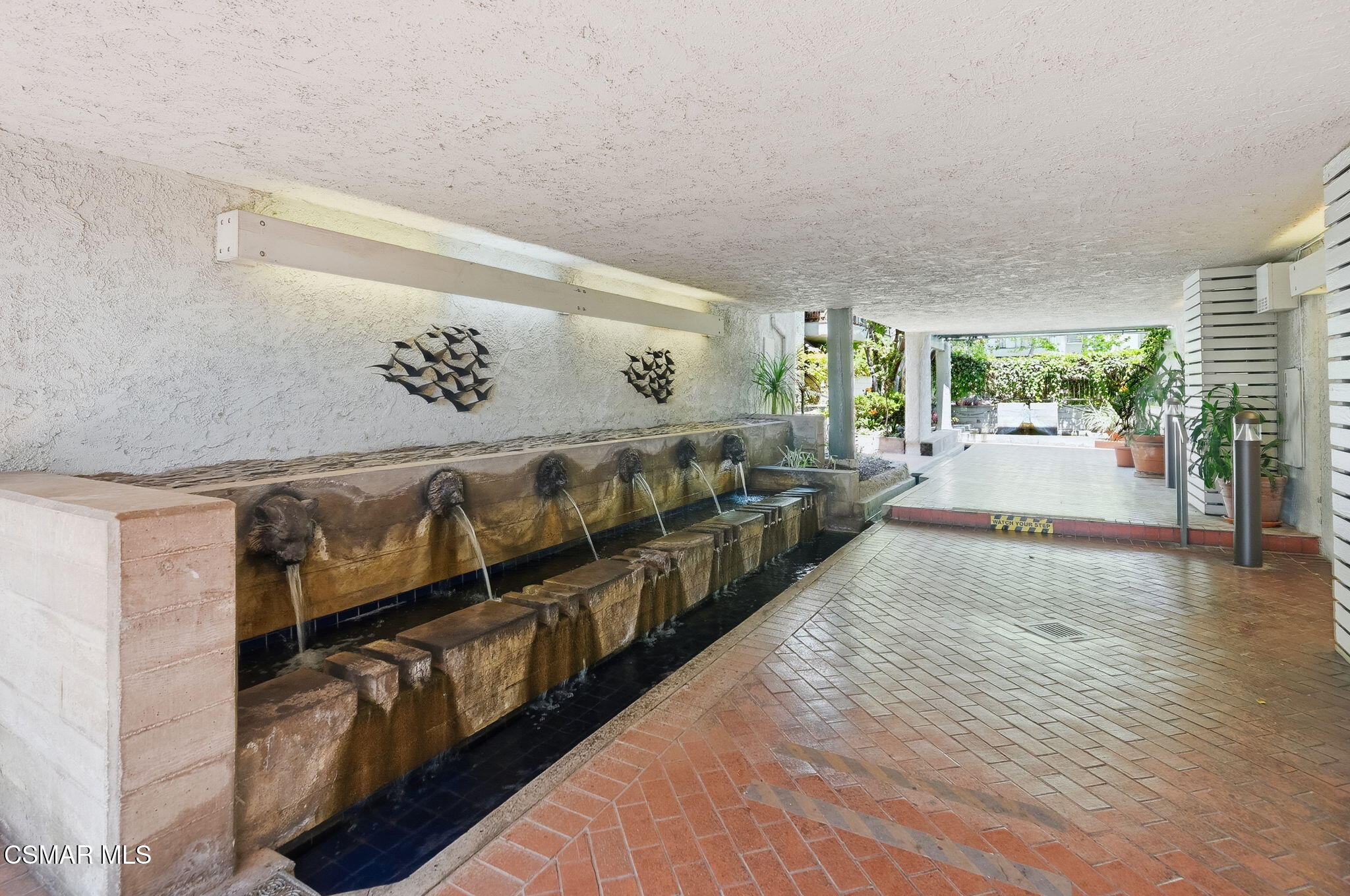 4900 Overland Avenue, 167