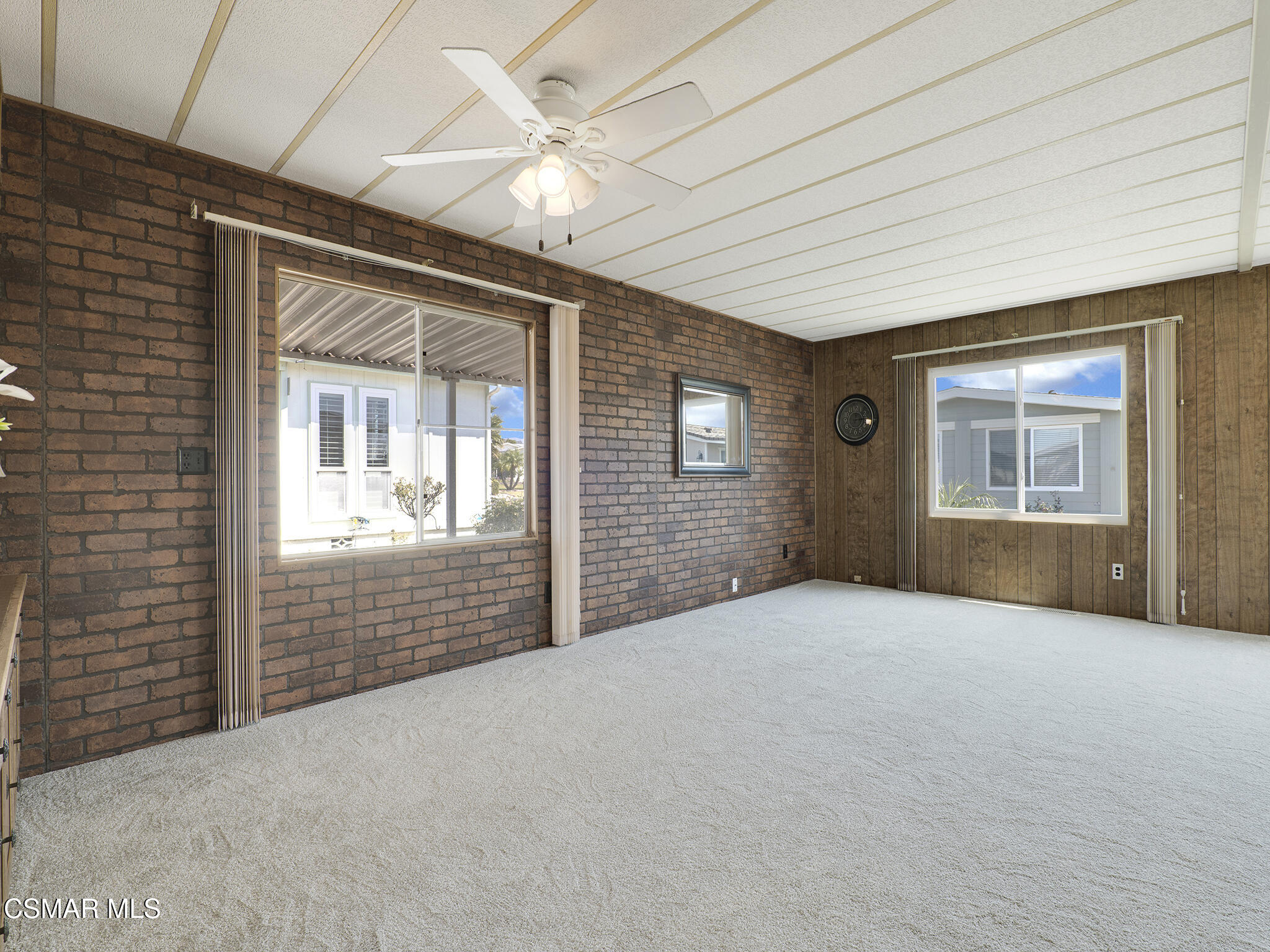 92 Poinsettia Gardens Drive