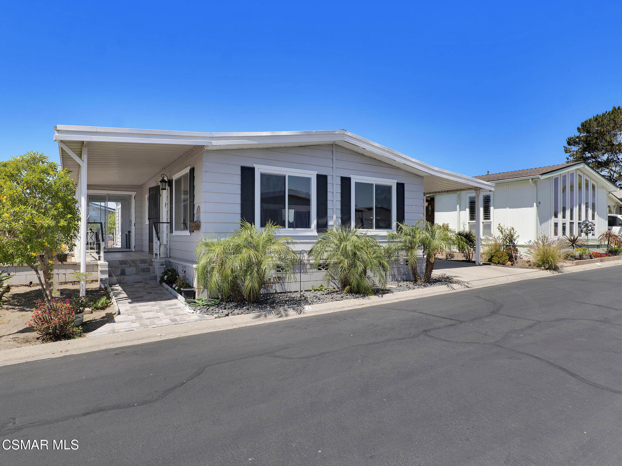 92 Poinsettia Gardens Drive