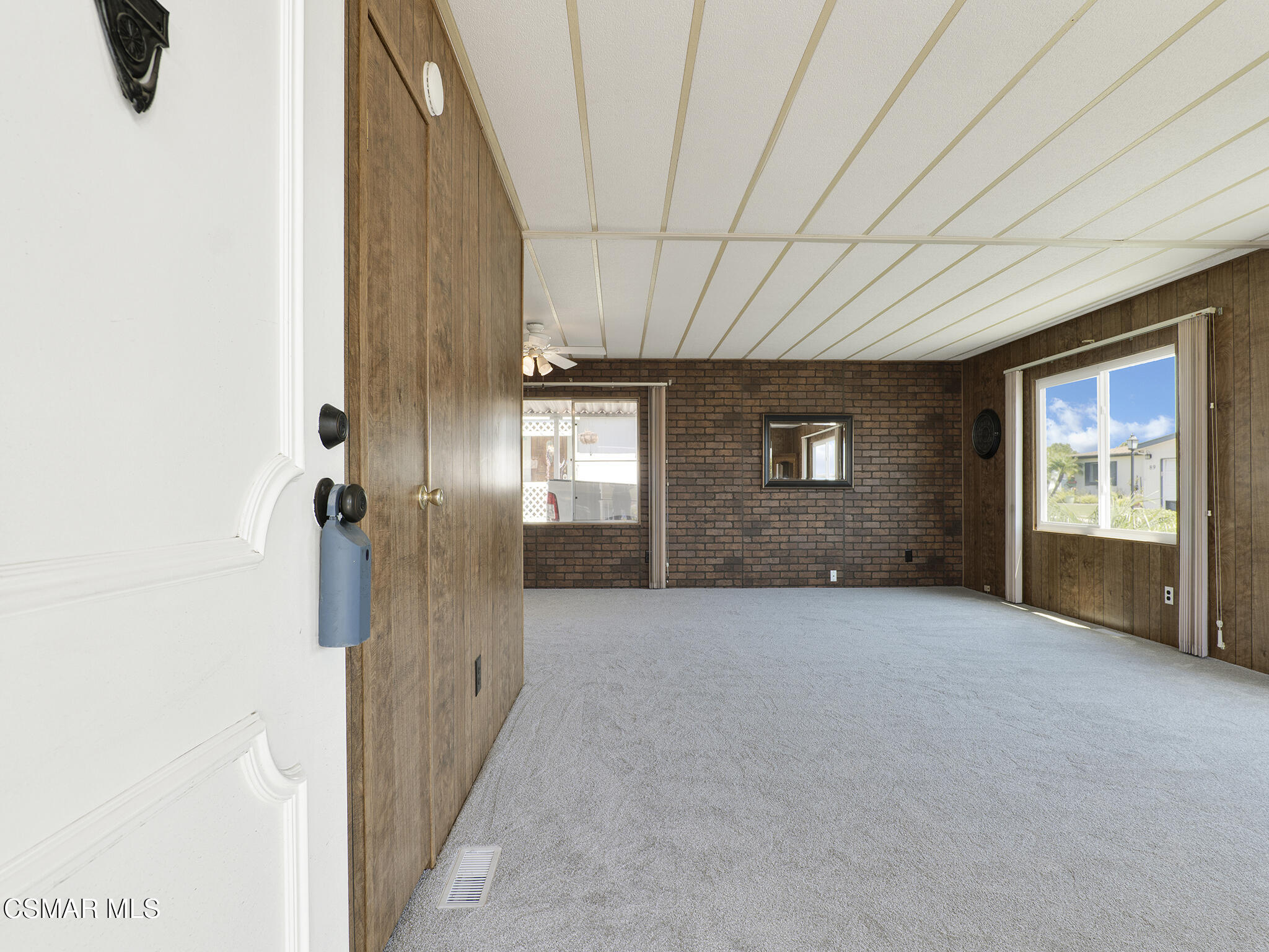 92 Poinsettia Gardens Drive