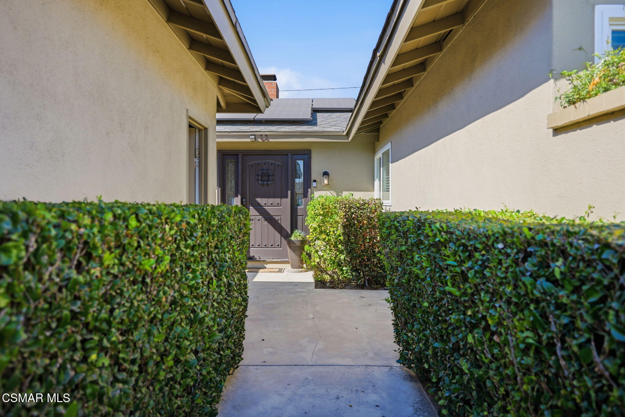 852 Verna Avenue