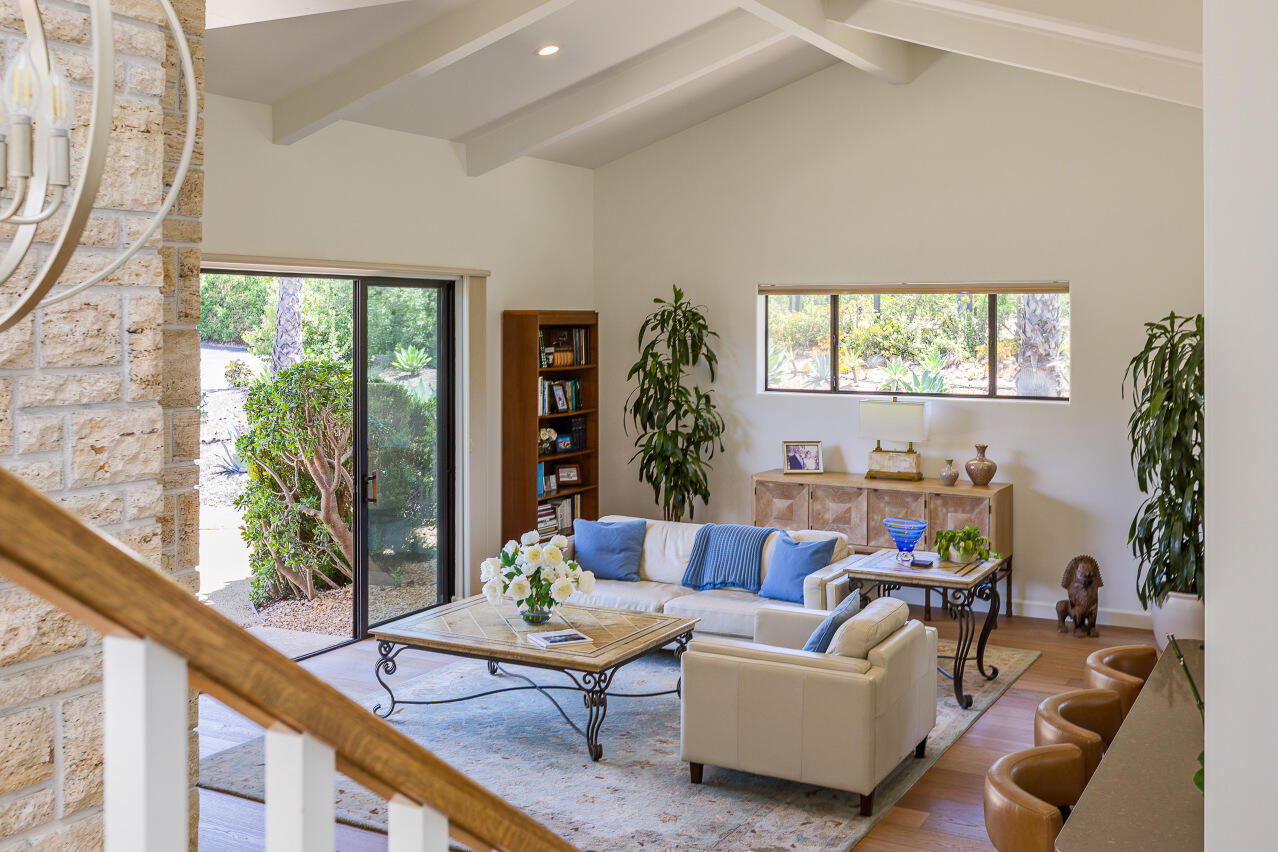 1361 La Riata Lane